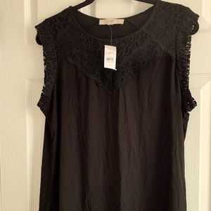 Women’s Loft shirt